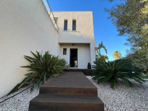 Villa en Vente à Villeneuve-de-la-raho / 6 pièces 139m2